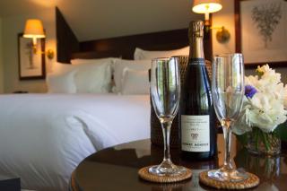 EHP Resort & Marina - East Hampton - 4