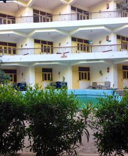 Rezeiky Hotel & Camp 您在盧克索的第二個家 - 1
