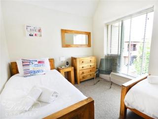 Olympic Cottage - Portland - 3
