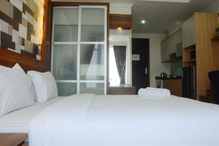 Warm and Best Studio Menteng Park Apartment By Travelio - Jakarta - 7