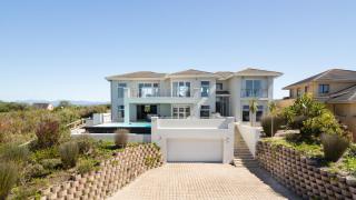 SL9 - Pezula Double Storey Luxury - 0