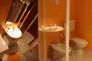 ORANGE APARTMENT - Lezzeno - 7