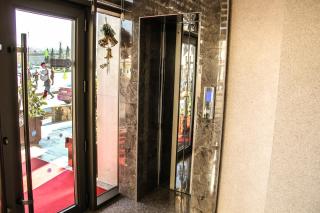 Kristal Hotel - 1