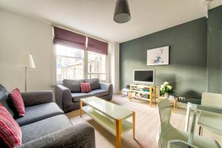 JOIVY Bright 1 bed flat, close to Princess Street - 0