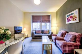 JOIVY Stylish Home in New Town - Edimburgo - 0