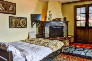 Dio Studios - Arachova - 9