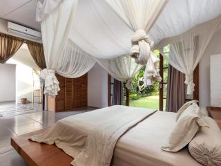 Villa Arte by Villa Finder - Seminyak - 5