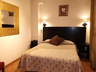Hostal Tres Soles - Nerja - 1