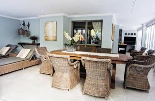 Avemore Lagratitude no6 - with full backup power - Stellenbosch - 1