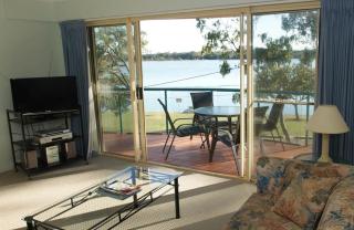 The Esplanade Riverview Holiday Apartments - Maroochydore - 2