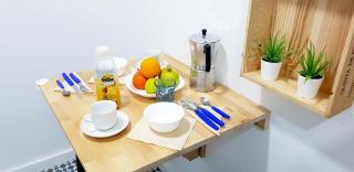* 5 Star Apartment in Historic District * walk 2 Alfama! - Lisbona - 9