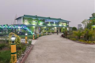 Resort Trimurti - Chālsa Mahābāri - 9