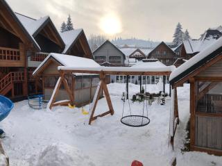 Family Hotel Kaskad - Bukovel - 3