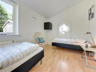 22-Bedroom Holiday Home In Henne - Henne - 5