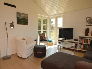 Three-Bedroom Holiday Home In Vejers Strand - Vejers Strand - 1