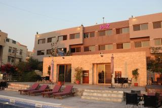 VU'Z Hotel - Jbeil - 7