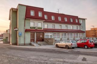 Hotel Alf - Borovany - 0