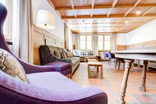 Hotel Gasthof KREUZ - Sonntag - 3
