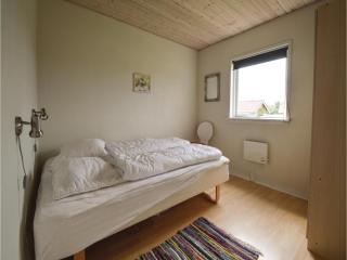 Four-Bedroom Holiday Home In Tarm - Tarm - 3