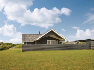 Four-Bedroom Holiday Home In Tarm - Tarm - 2
