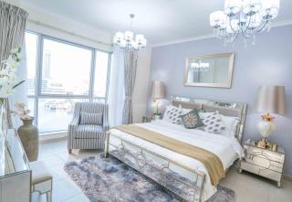 Elite Royal Apartment | Burj Residences Tower 5 | Gold - Dubai - 1