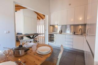 Bairro Alto Stunning Flat With Balcony by LovelyStay - Lisbona - 5