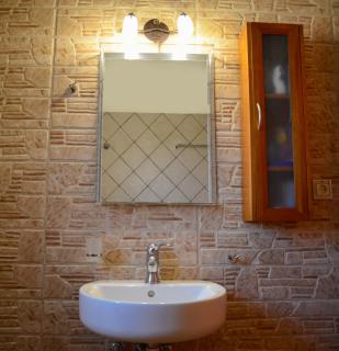 Andri House - 2