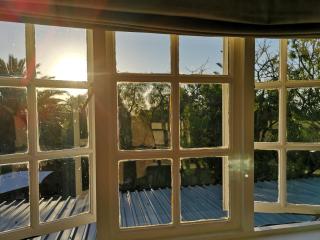 Almond Cottage Bed & Breakfast - Somerset West - 2