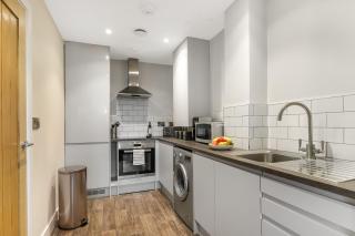 Executive Apartments - Andover - 5