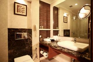 DLF Club 3 - Gurgaon - 2