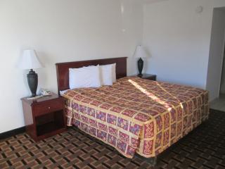 Budget Inn - Cocoa - 4