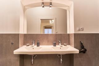Charles Bridge Royal Apartment - Prague - 1