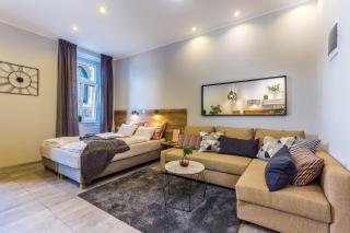 Number 1 Deluxe Apartments - Rijeka - 8