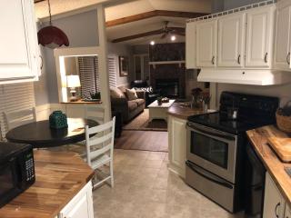 Beaufort SC New Renovation, Close to Parris Island, Historic Downtown, Beautiful Beaches, Sleeps 6 - Beaufort - 5