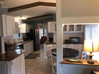 Beaufort SC New Renovation, Close to Parris Island, Historic Downtown, Beautiful Beaches, Sleeps 6 - Beaufort - 8