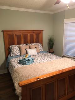Beaufort SC New Renovation, Close to Parris Island, Historic Downtown, Beautiful Beaches, Sleeps 6 - Beaufort - 3