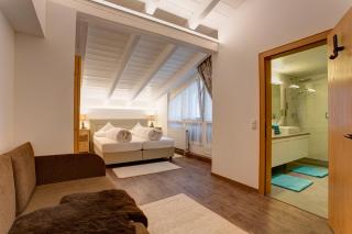 Am Dorfplatz Suites - Adults only - Sankt Anton am Arlberg - 2