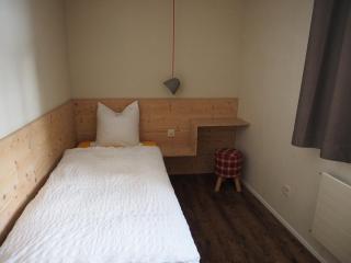 Tgantieni sot - Haus mit Herz - 5