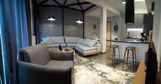 Comely n Gusto luxury Apts.(Must) - Tessalónica - 0