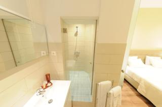 Naya-Downtown Guesthouse - Porto - 3