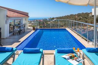 Dahlia Penthouse - Beautiful Luxurious Private Pool Fantastic Harbour Views - Kalkan - 3