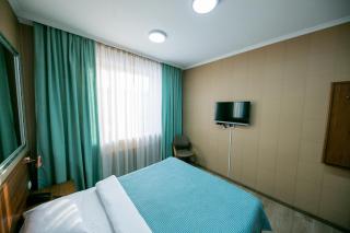 Hotel Flagman - Bisjkek - 5