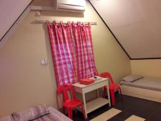 Maznah Guest House - Cherating - 7