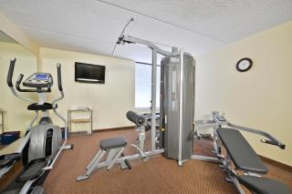 Best Western Luxbury Inn Fort Wayne - 6