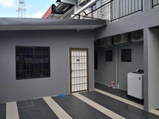 I Love U BnB 爱乐游民宿 步行5 分钟到码头 - Semporna - 1