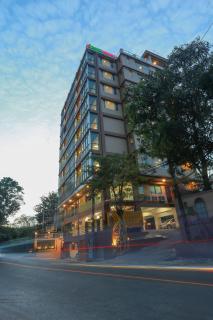 Hotel Rose Hill - Rangum - 9
