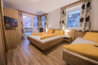 Mountain Living - 4