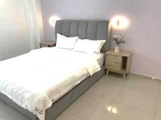 Glamorous @ G.L.E Premier Lodging - Malaca - 1