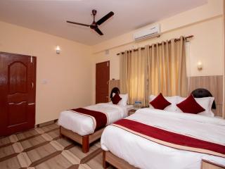 The Country Yard - 5