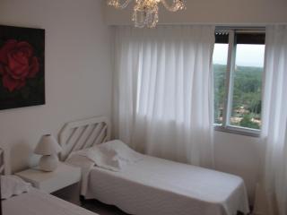 Departamento en complejo Roosevelt Center - 1